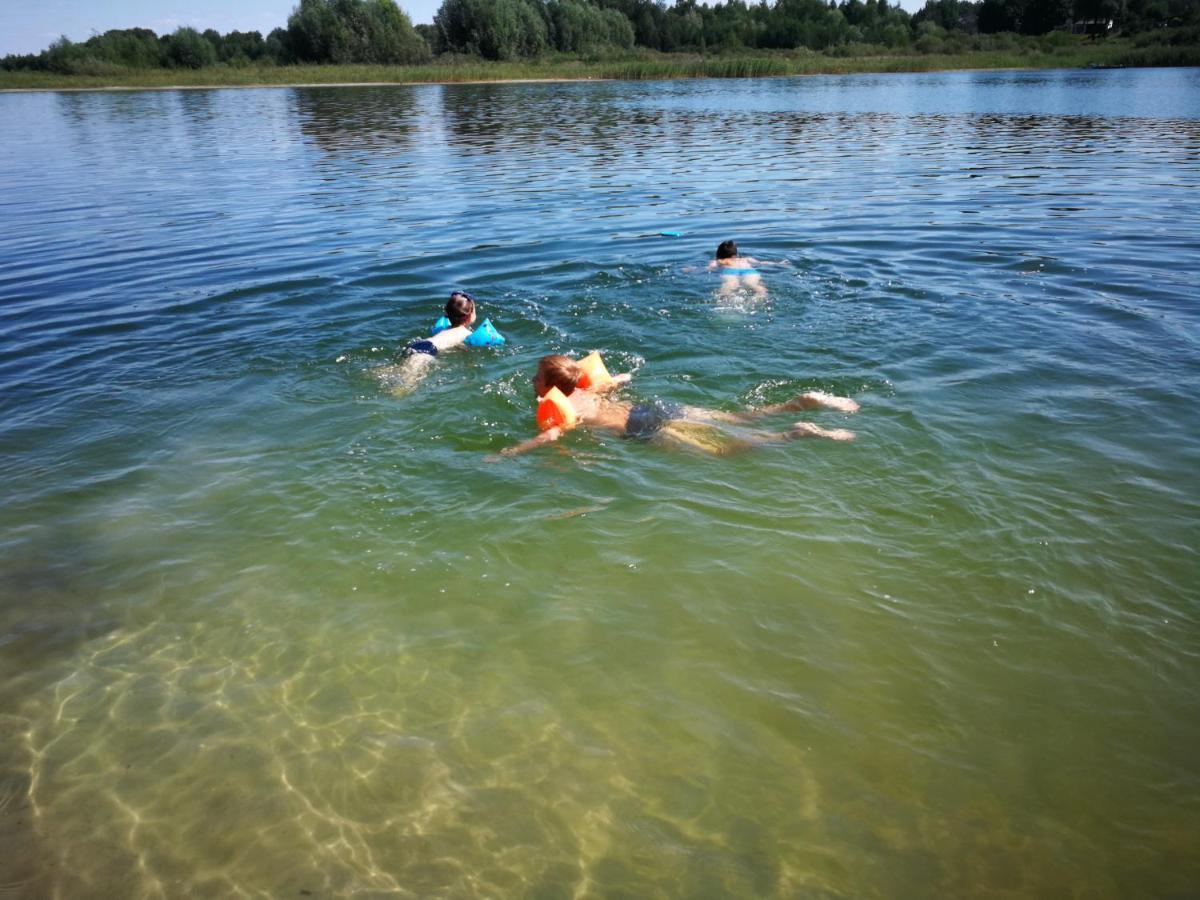 domki nad jeziorem do 10 osób jezioro Wilczyńskie Budzisławskie - domek letniskowy osobno ogrodzony, ogrzewany - wielkopolska Zygmuntowo  Exterior foto
